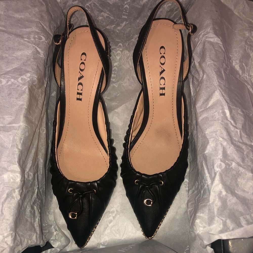 Coach Wionna Pumps 6.5B Black 3in Heel